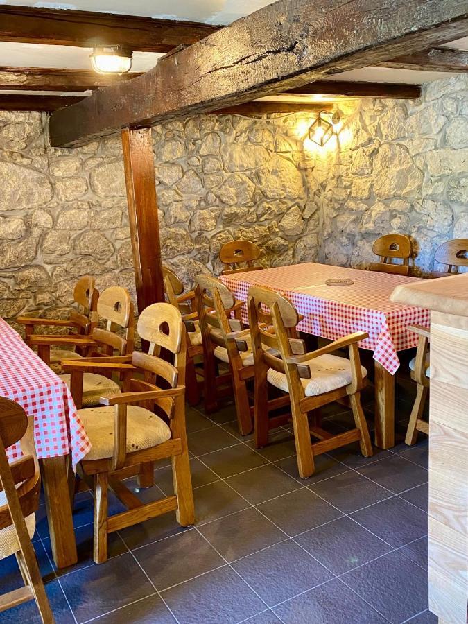 Country House Novosel 더가리사 외부 사진